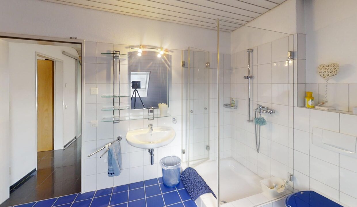 17-Im-Kirchbuel-Bathroom 1