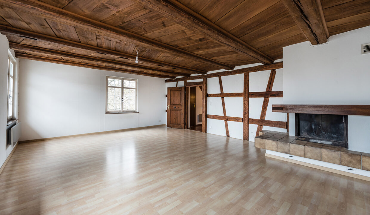 23_CUR_03_01_012_highres_lowres